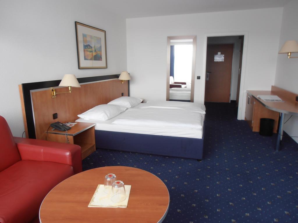 Haus Vier Jahreszeiten In Hahnenklee Am See Goslar Room photo
